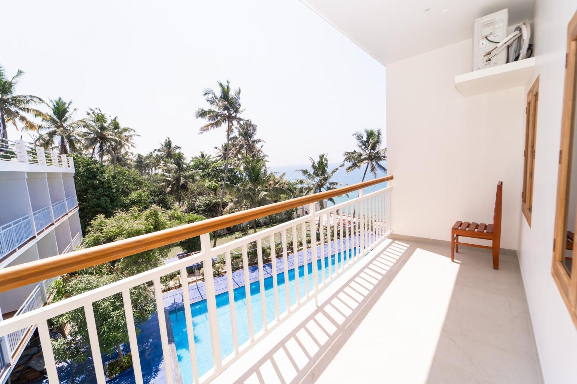 Skylar Seaview Beach Resort & Ayurveda Varkala Exterior foto